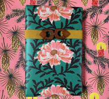 Load image into Gallery viewer, Chrysanthemum Giftwrap
